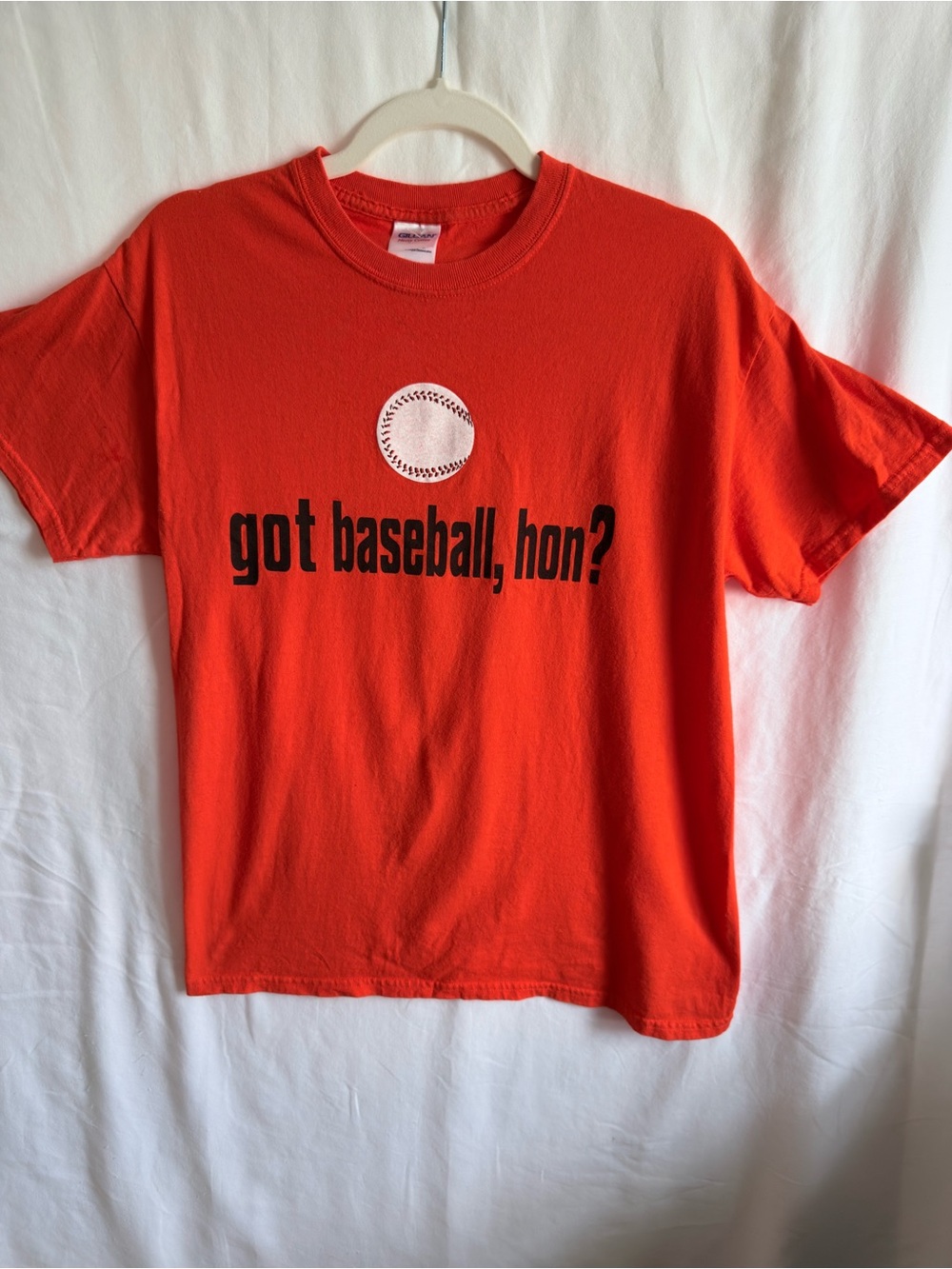 Gildan Heavy Cotton Medium “Got Baseball Hon?” Graphic T-Shirt